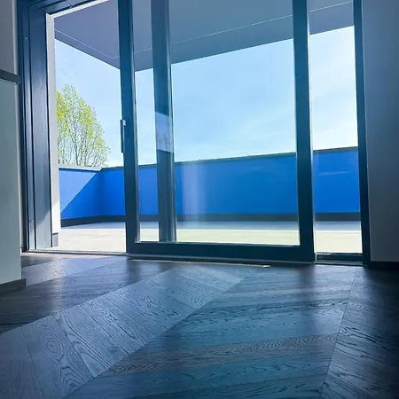 Luxus-penthouse Mit Weitblick Ueber Apartmán