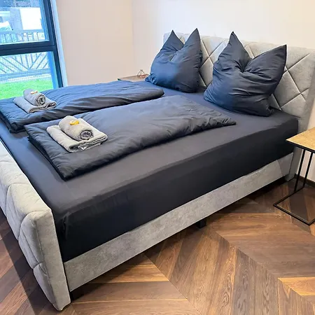 Apartment Luxus-penthouse Mit Weitblick Ueber *