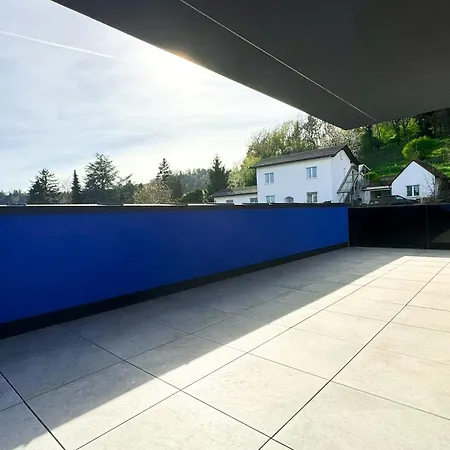 Apartment Luxus-penthouse Mit Weitblick Ueber
