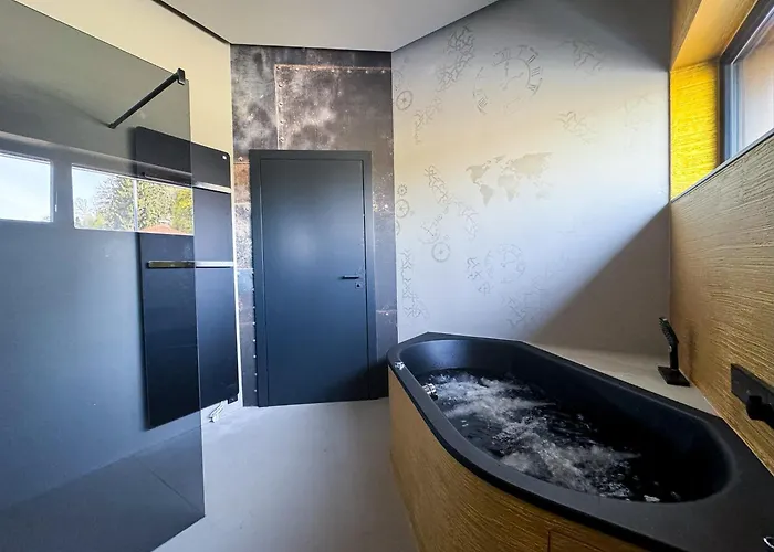 Luxus-penthouse Mit Weitblick Ueber *