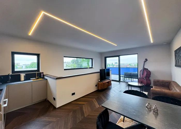 Luxus-penthouse Mit Weitblick Ueber