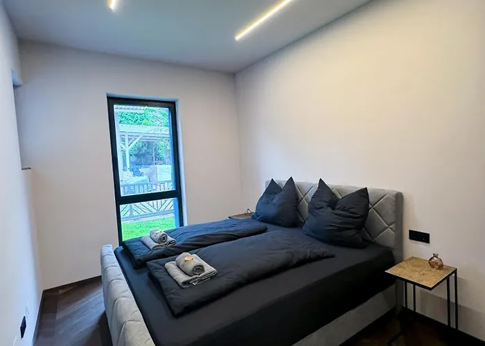 Luxus-penthouse Mit Weitblick Ueber Apartment