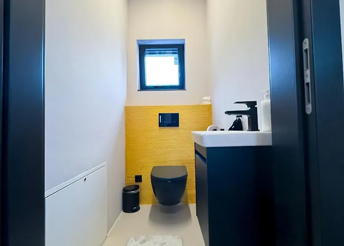 Luxus-penthouse Mit Weitblick Ueber *